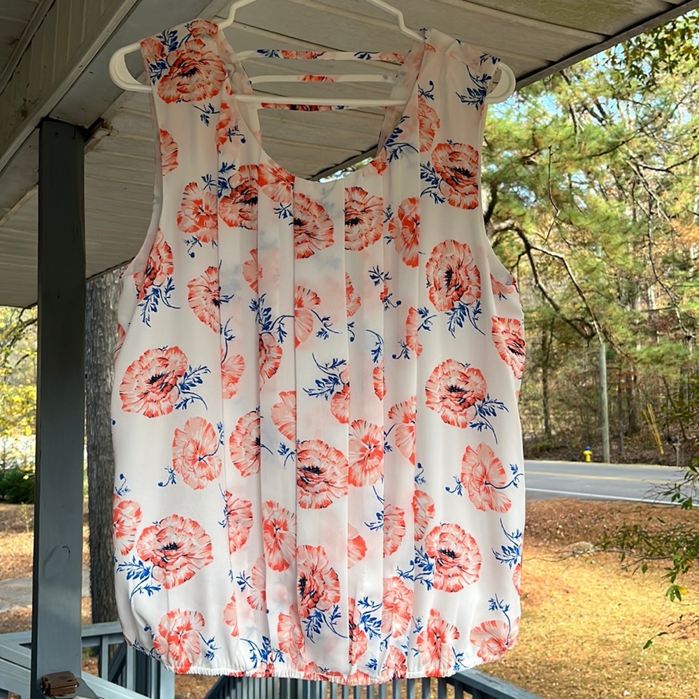 NWOT Meadow Rue top